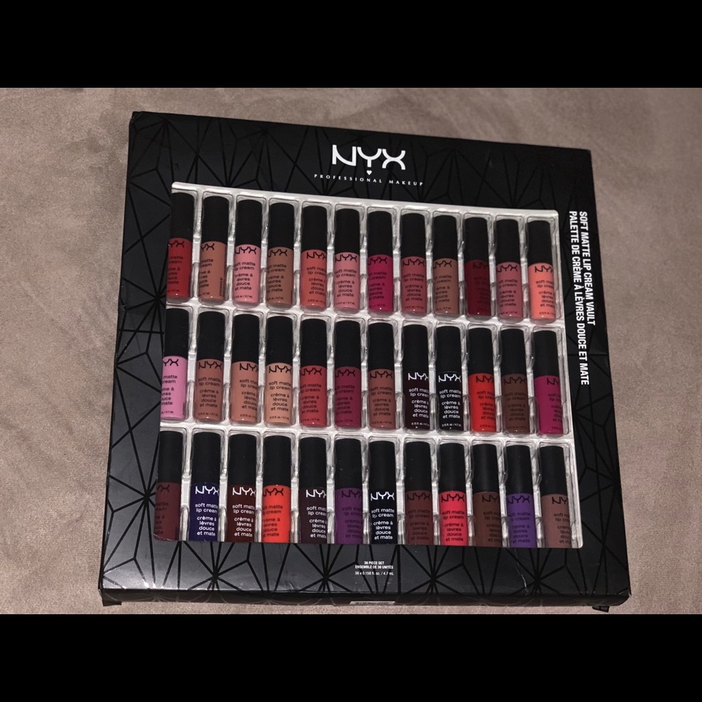 NYX Soft Matte Lip Cream Vault